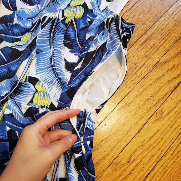 Palm leaf banana print skater dress - Picture 2 of 4